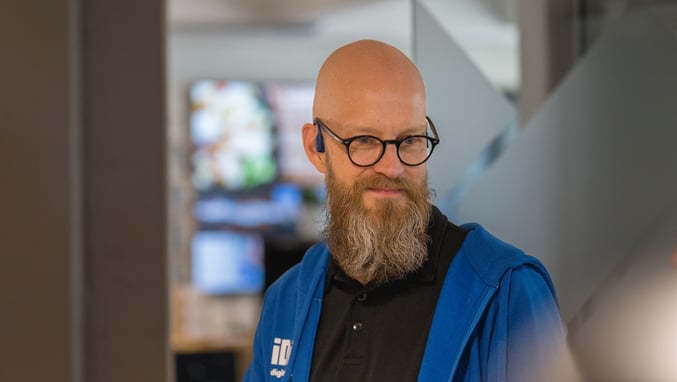 Mitä ottaa huomioon, jotta infonäytöt ovat tietoturvallisia?